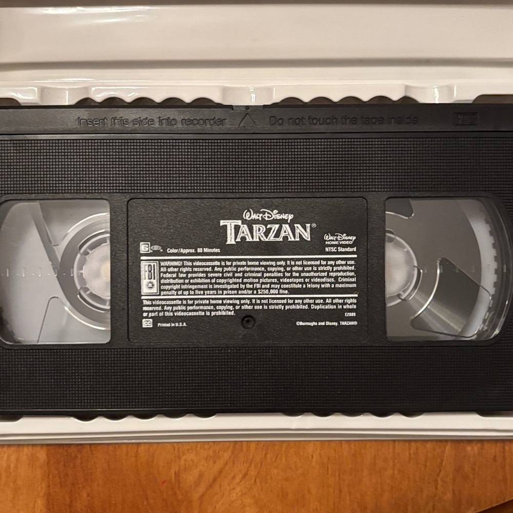 Walt Disney's Tarzan VHS - Picture 3 of 3